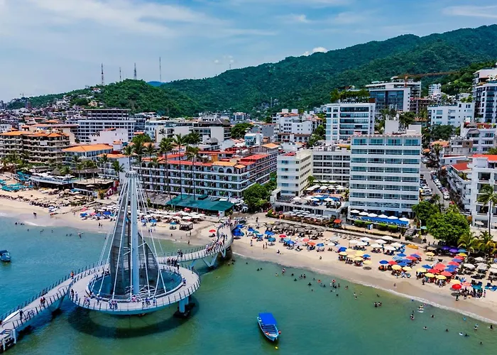 Hotel Delfin Vista Pier Beach Front Puerto Vallarta